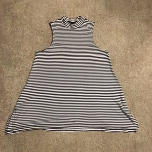 Women's Mossimo Sleeveless Top-Size S--Black/White